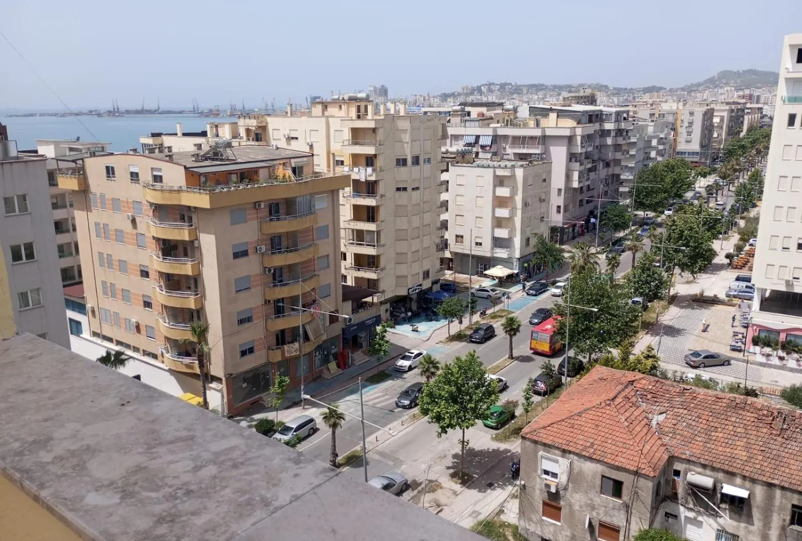 Maksimilian Apartament Durrës Albánia
