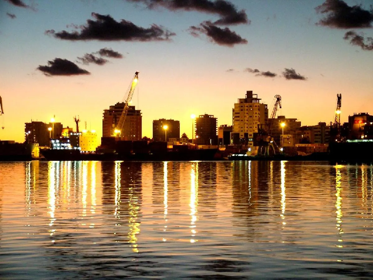 Maksimilian Apartament دراس